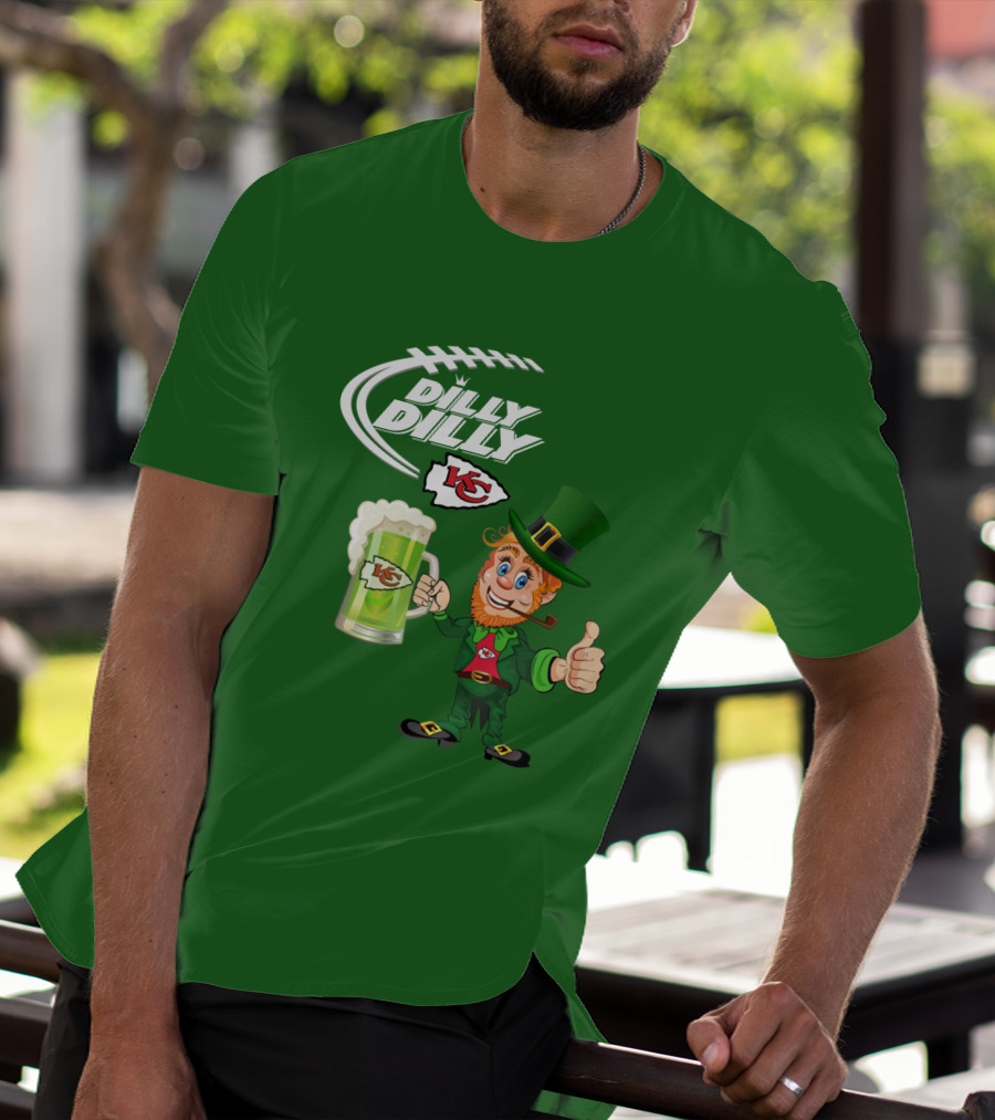 Dilly Dilly Chiefs Leprechaun St Patrick's Day Drink T-Shirt