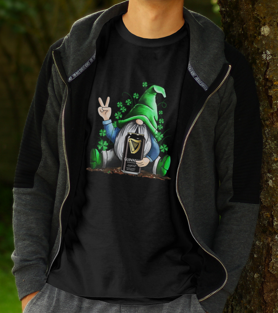Guinness Can Holding Irish Gnome With Shamrocks Peace Sign St Patrick's Day T-Shirt