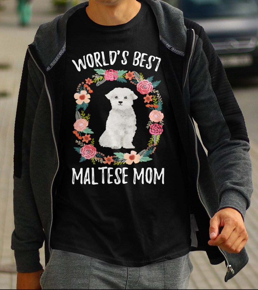 World's Best Maltese Mom Floral Circle T-Shirt