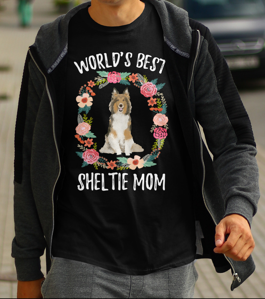 World's Best Sheltie Mom Floral Wreath T-Shirt