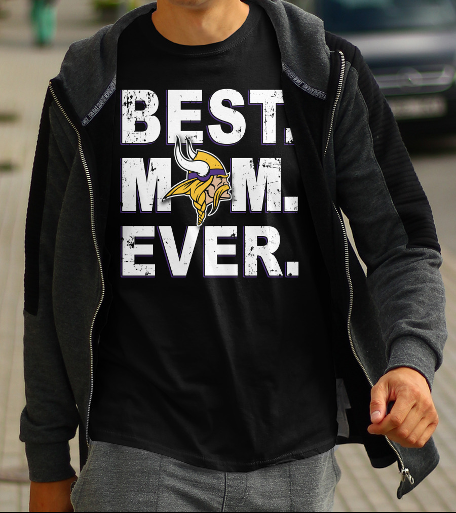 Best Mom Ever Vikings Football Fan T-Shirt