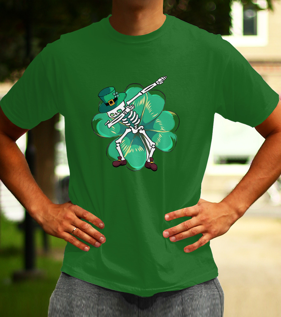 Dabbing Skeleton Leprechaun Shamrock St Patrick's Day T-Shirt