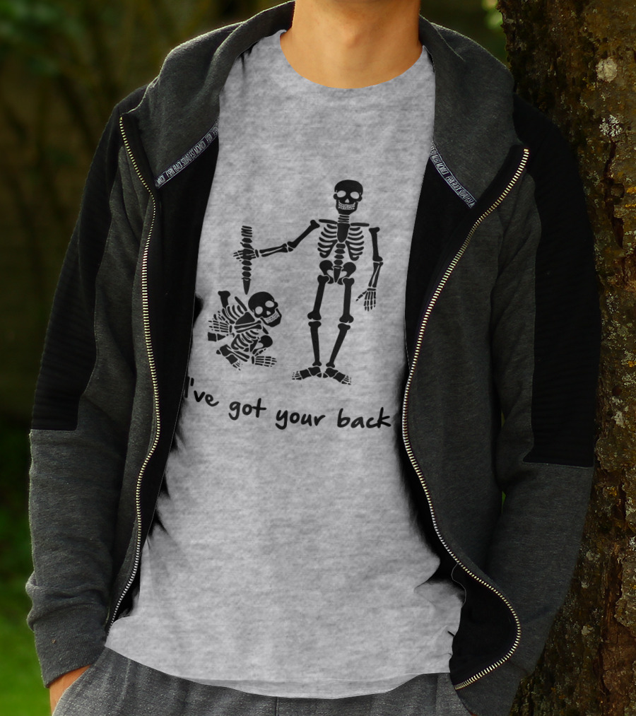 Skeleton I've Got Your Back Humorous Skeletons Carrying Each Other T-Shirt