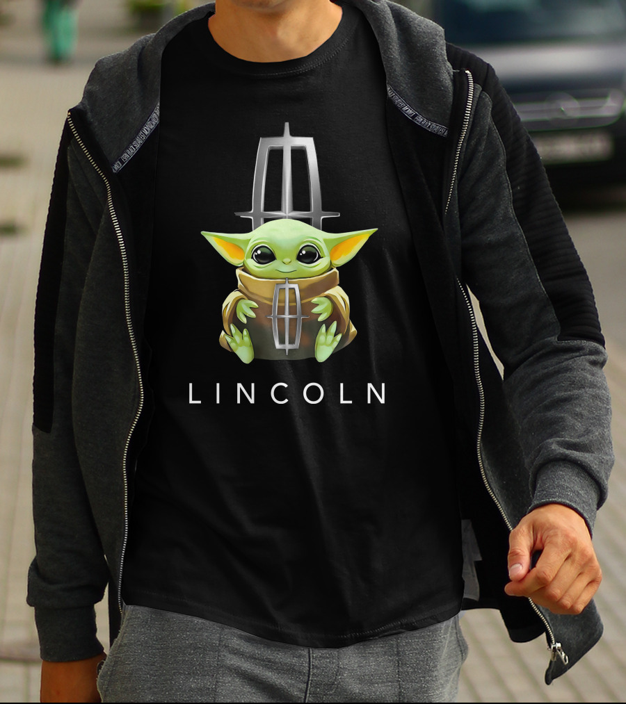 Baby Yoda Holding Lincoln Silver T-Shirt