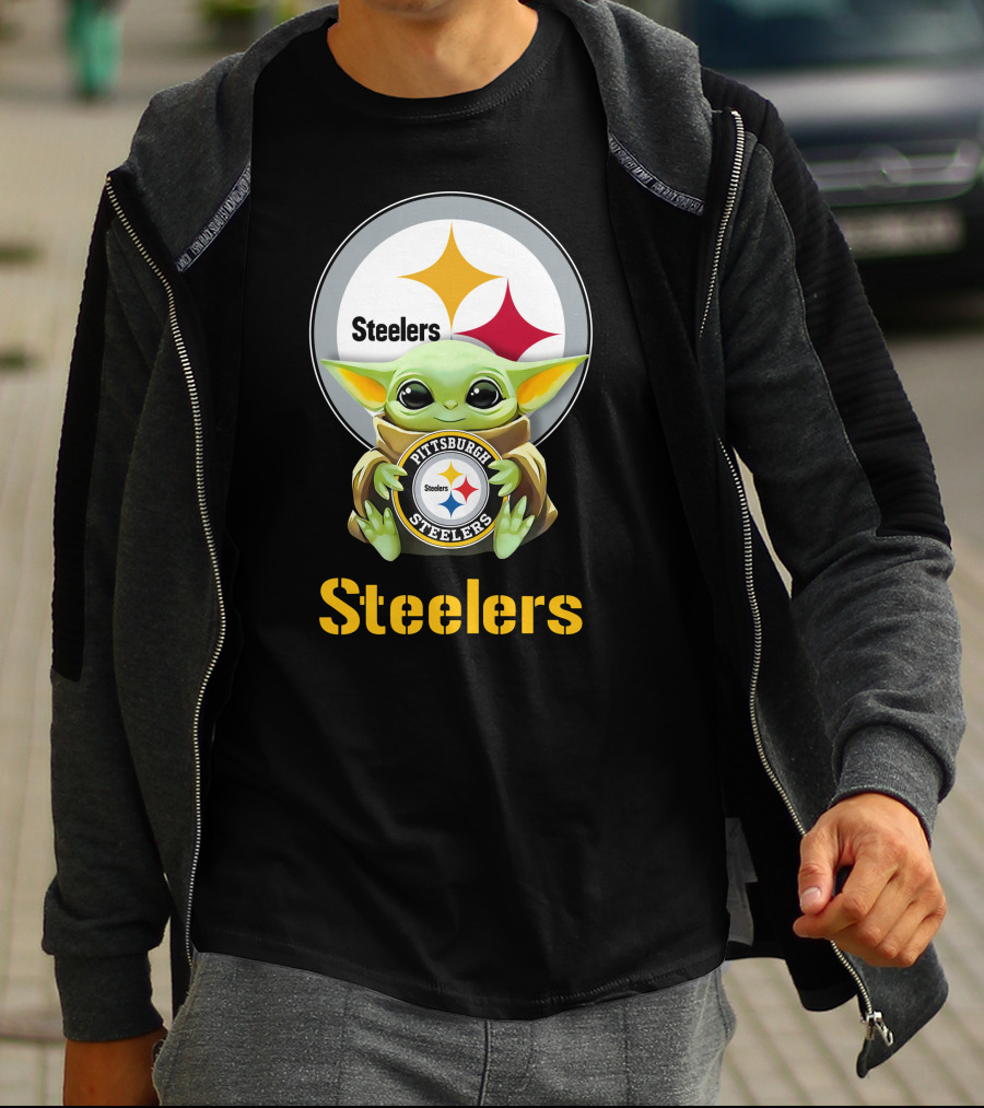 Baby Yoda Pittsburgh Steelers Hug Steelers T-Shirt
