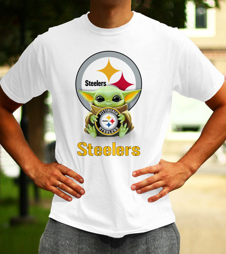 Baby Yoda Steelers Hugging Pittsburgh Steelers T-Shirt
