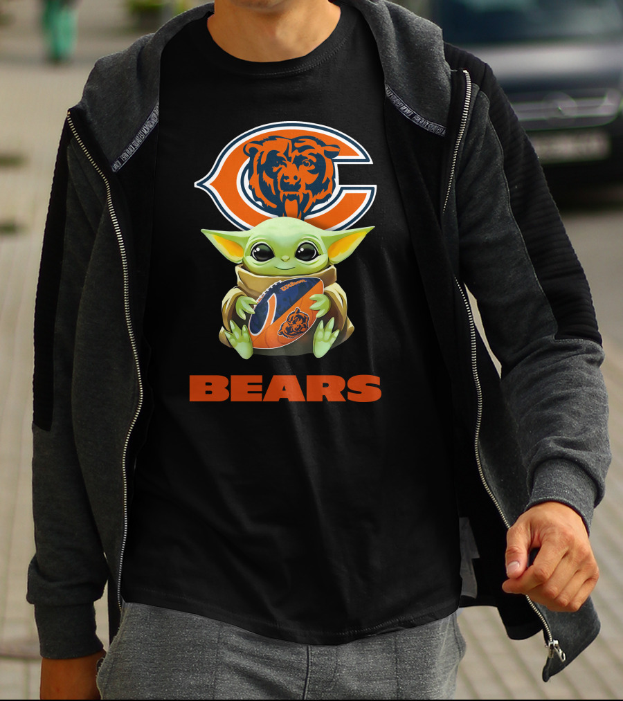 Star Wars Baby Yoda Chicago Bears Football T-Shirt