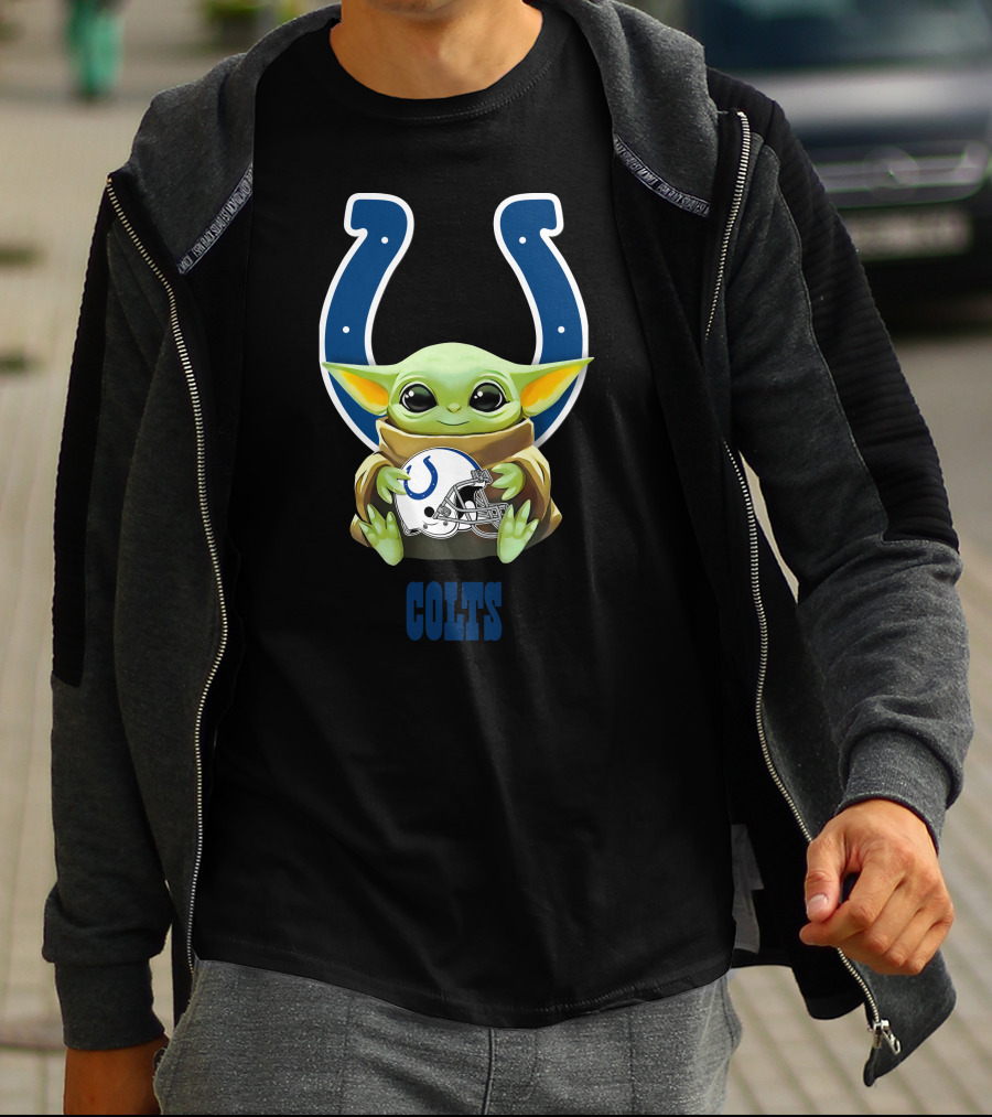 Star Wars Baby Yoda Colts Helmet Hug Indianapolis T-Shirt