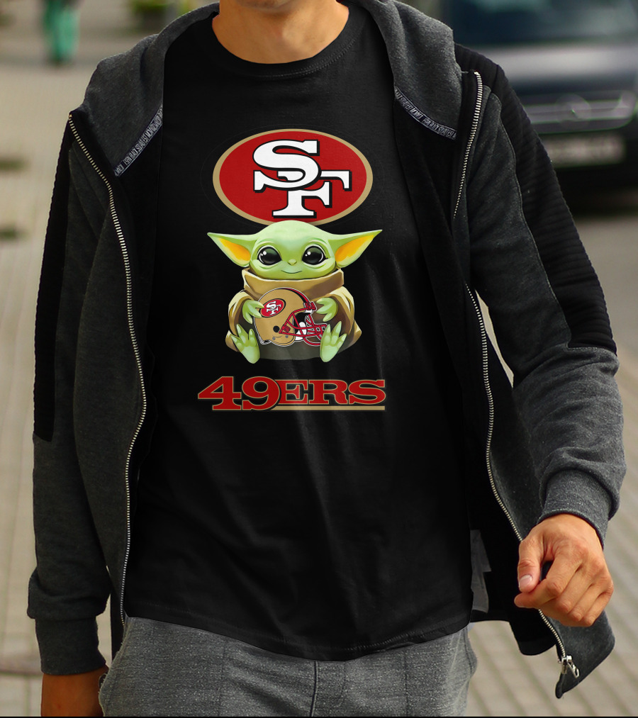 Star Wars Baby Yoda Sf 49ers Helmet 49ers T-Shirt