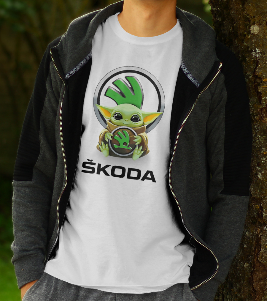 Baby Yoda Hug Škoda T-Shirt