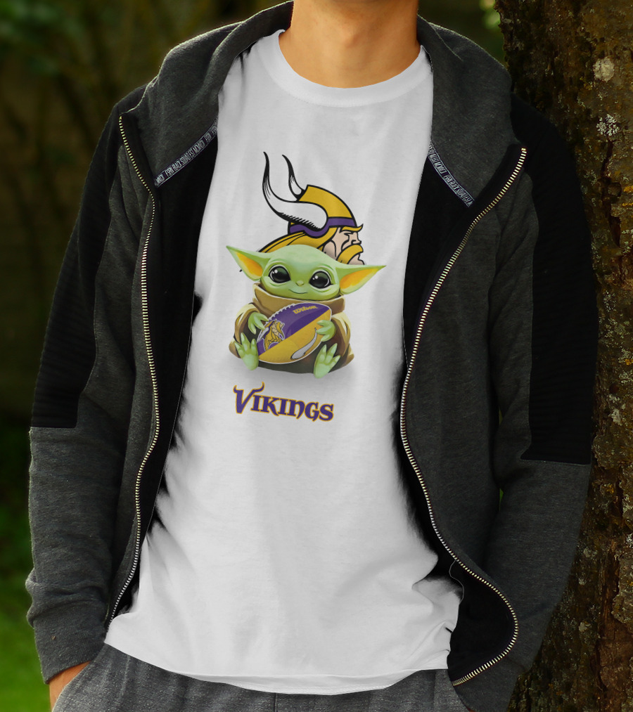 Star Wars Baby Yoda Hug Vikings Football Minnesota Tailgate White T-Shirt