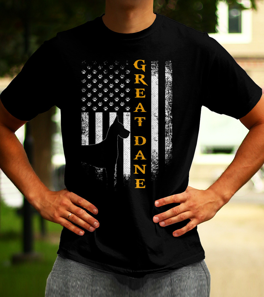 Great Dane American Flag Paw Print Vintage USA Dog T-Shirt