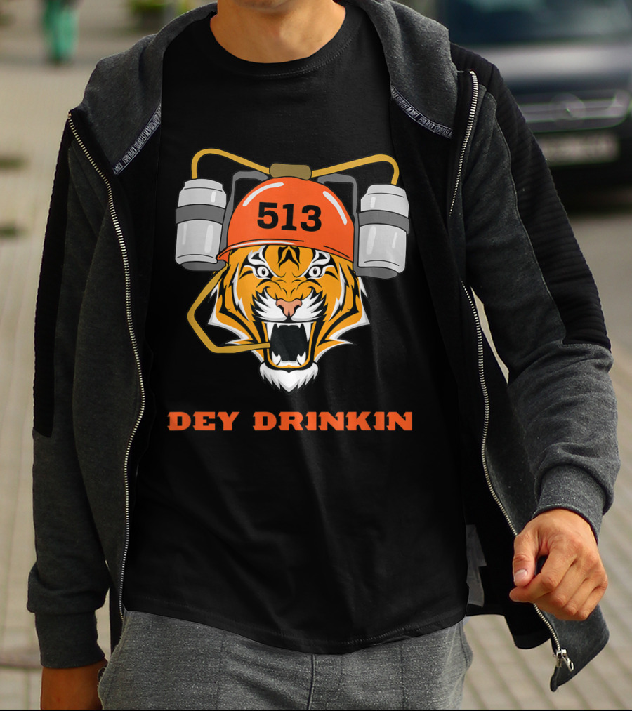 Cincinnati 513 Dey Drinkin Football Bengal Tiger T-Shirt