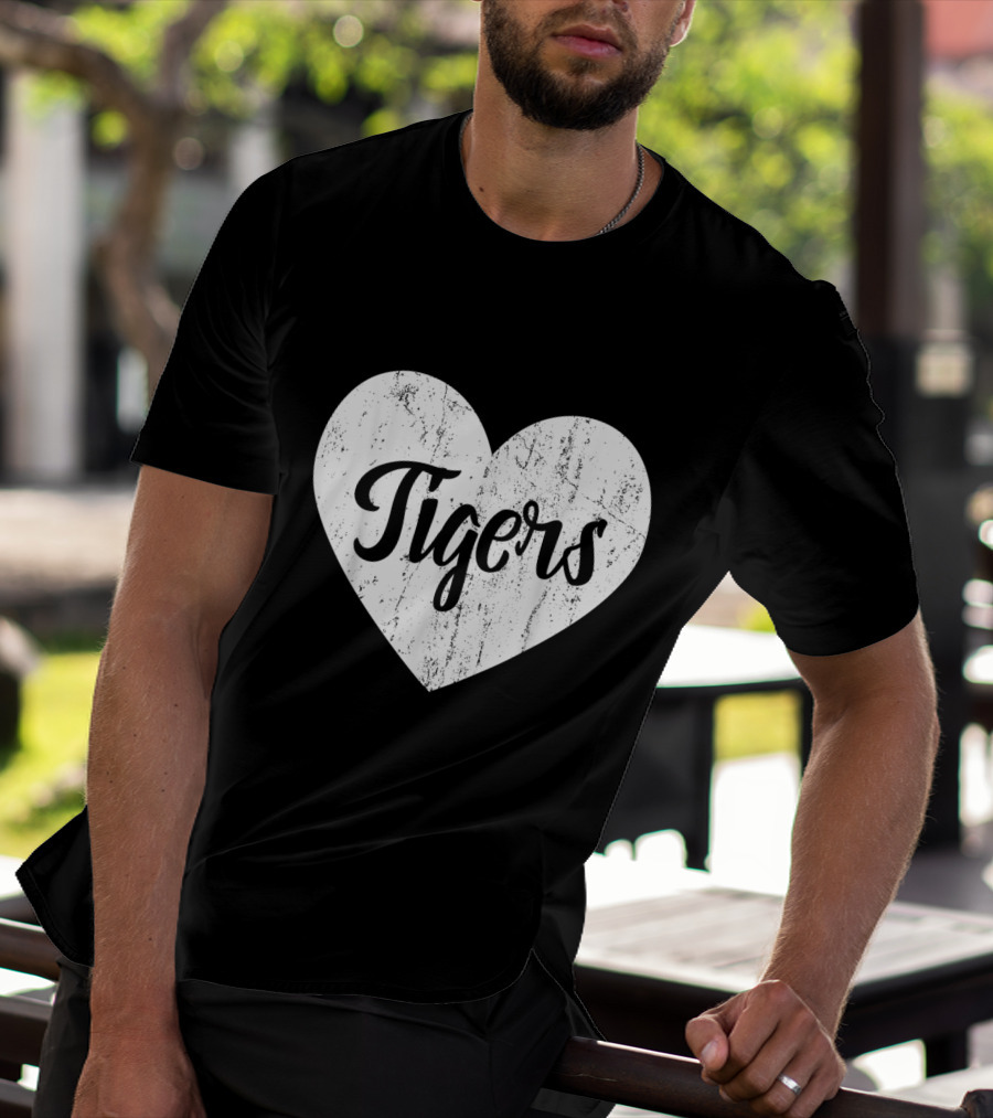 Tigers School Team Spirit Cute Heart Mascot Fan T-Shirt