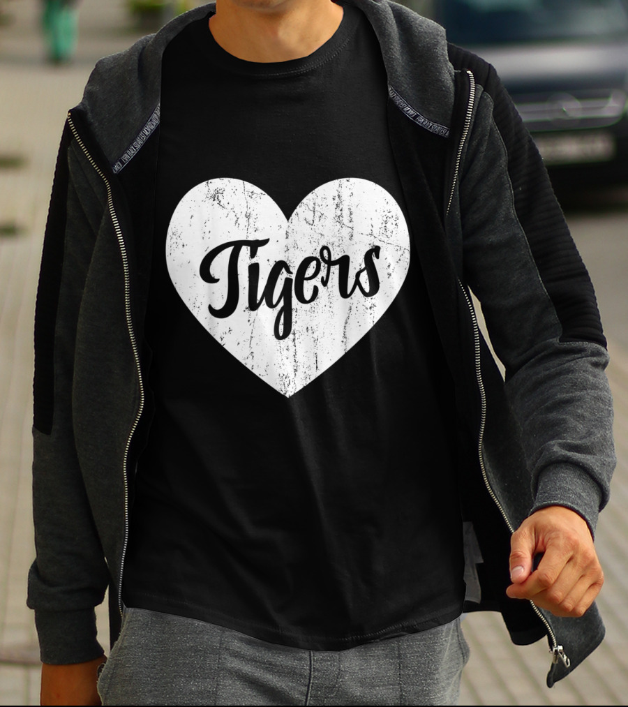 Tigers School Team Spirit Cute Heart Mascot Fan T-Shirt