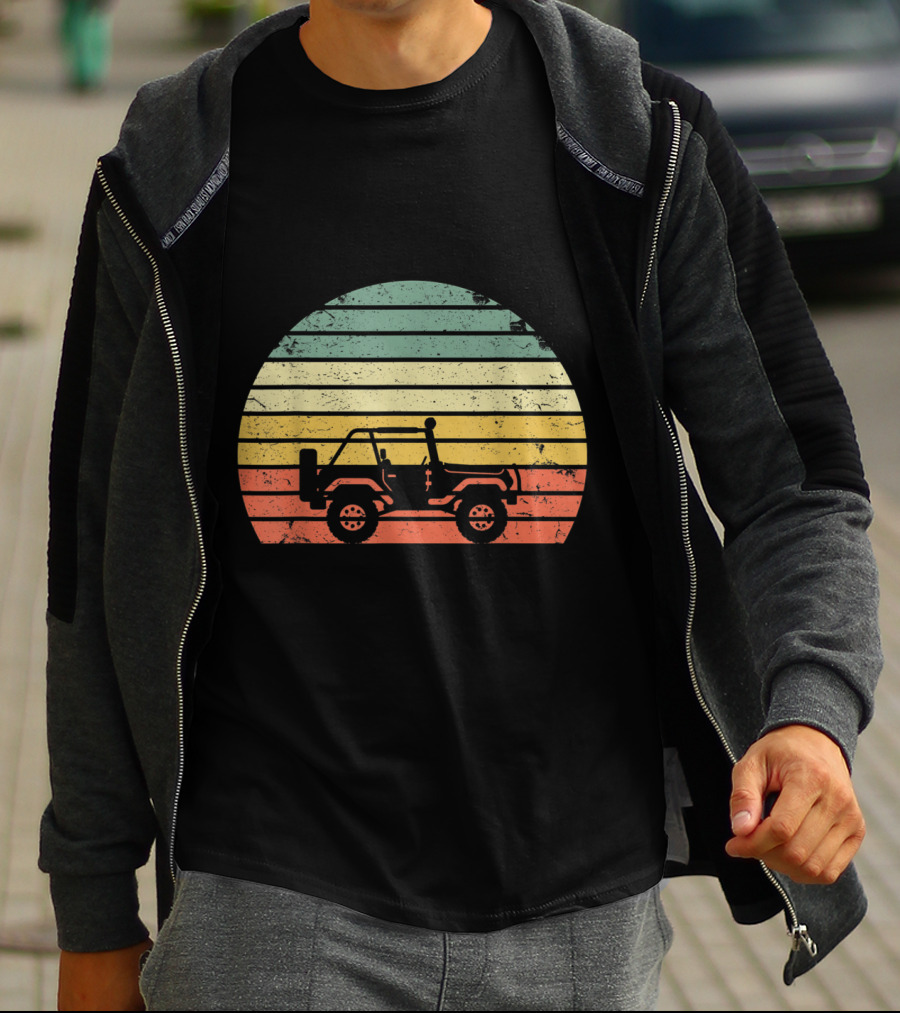 Vintage 70s Sunset Off Road Jeep Adventure T-Shirt