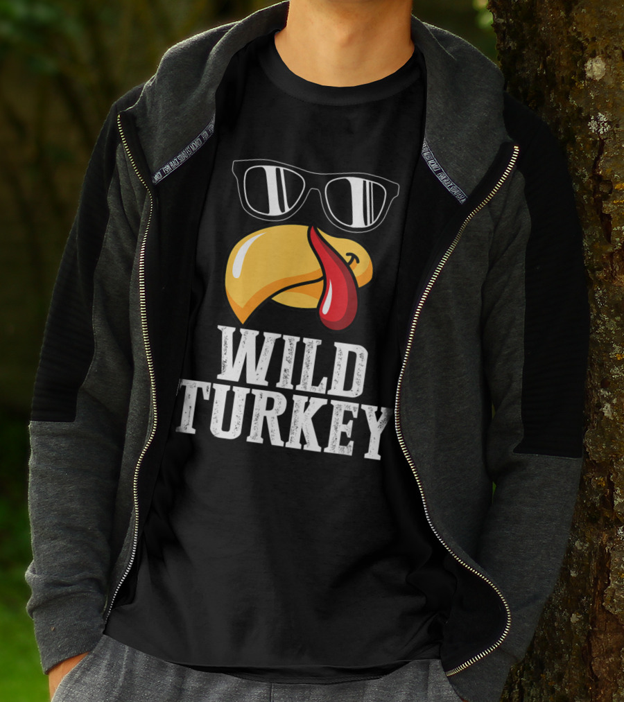 Wild Turkey Funny Sunglasses Tongue Thanksgiving Turkey Lover T-Shirt
