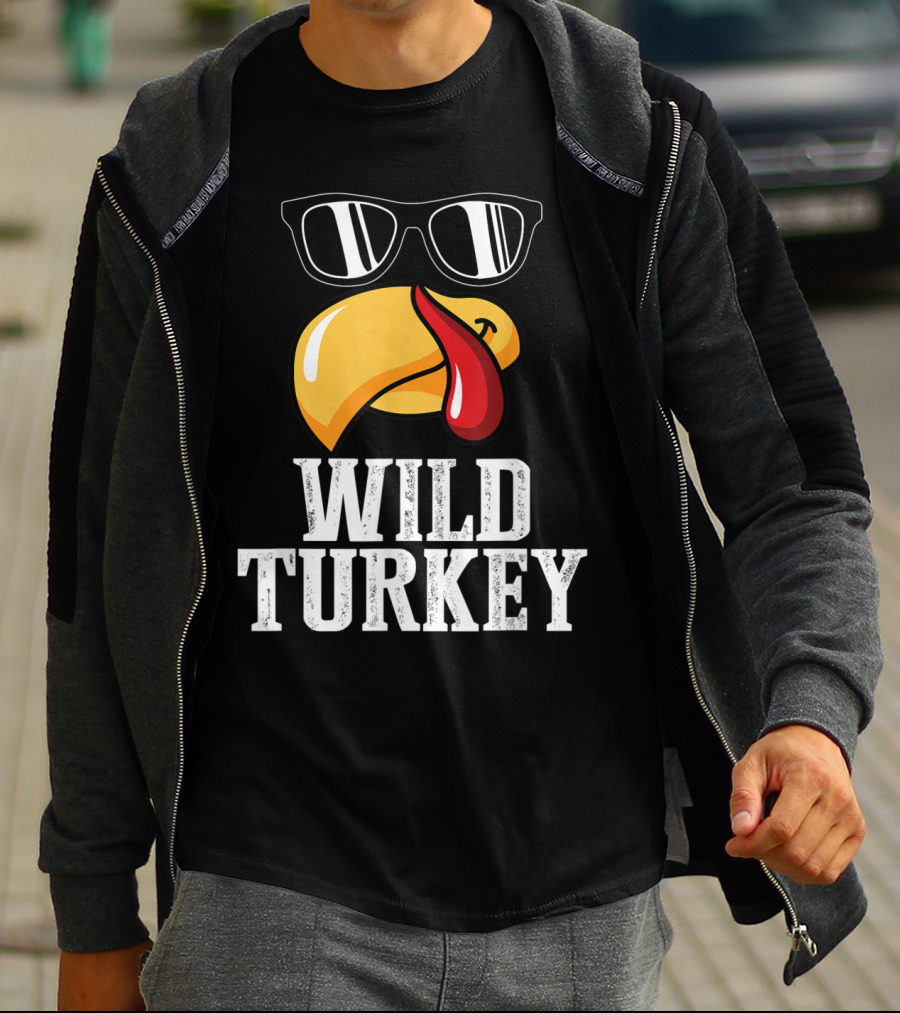 Wild Turkey Funny Sunglasses Tongue Thanksgiving Turkey Lover T-Shirt