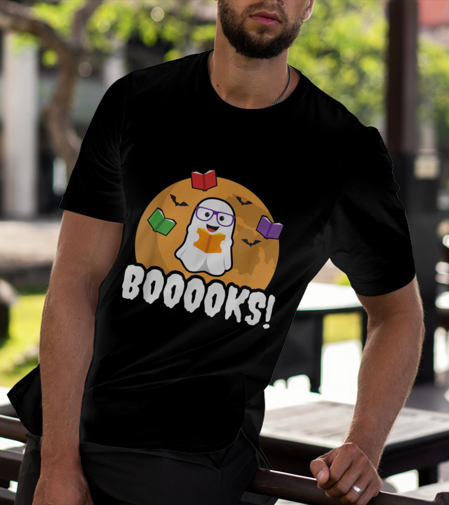 Booooks Ghost Boo Read Books Library Halloween Theme With Flying Bats And Moon T-Shirt