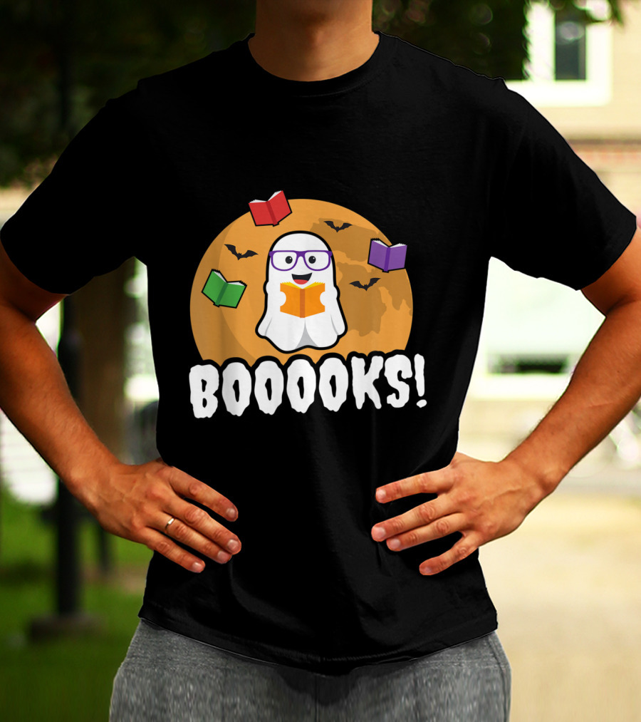 Booooks Ghost Boo Read Books Library Halloween Theme With Flying Bats And Moon T-Shirt