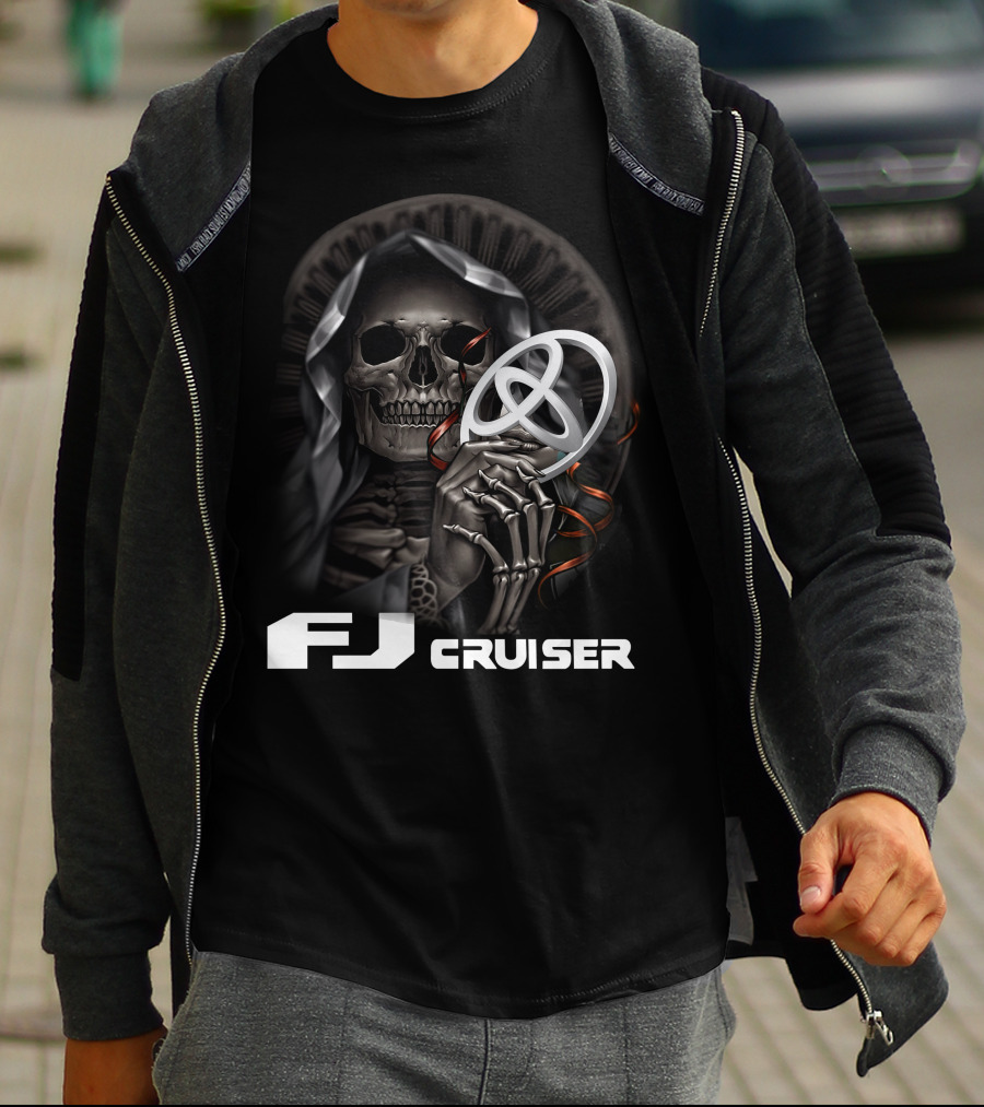 Fj Cruiser Skull With Hood And Symbol T-Shirt
