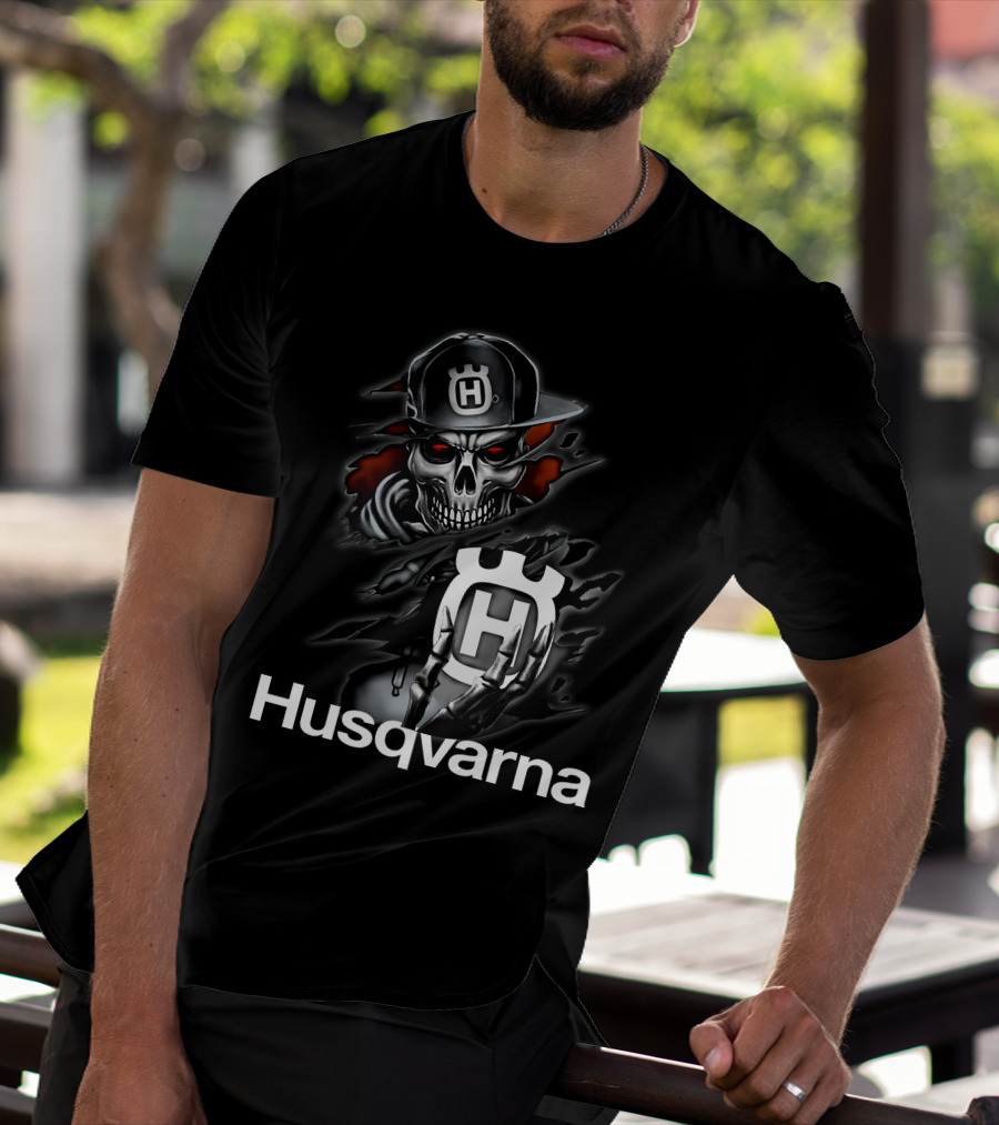 Husqvarna Skull With Cap And Logo T-Shirt