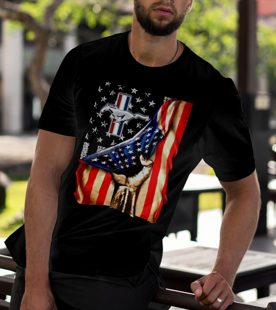 Mustang 04 American Flag Stars And Stripes Horse T-Shirt