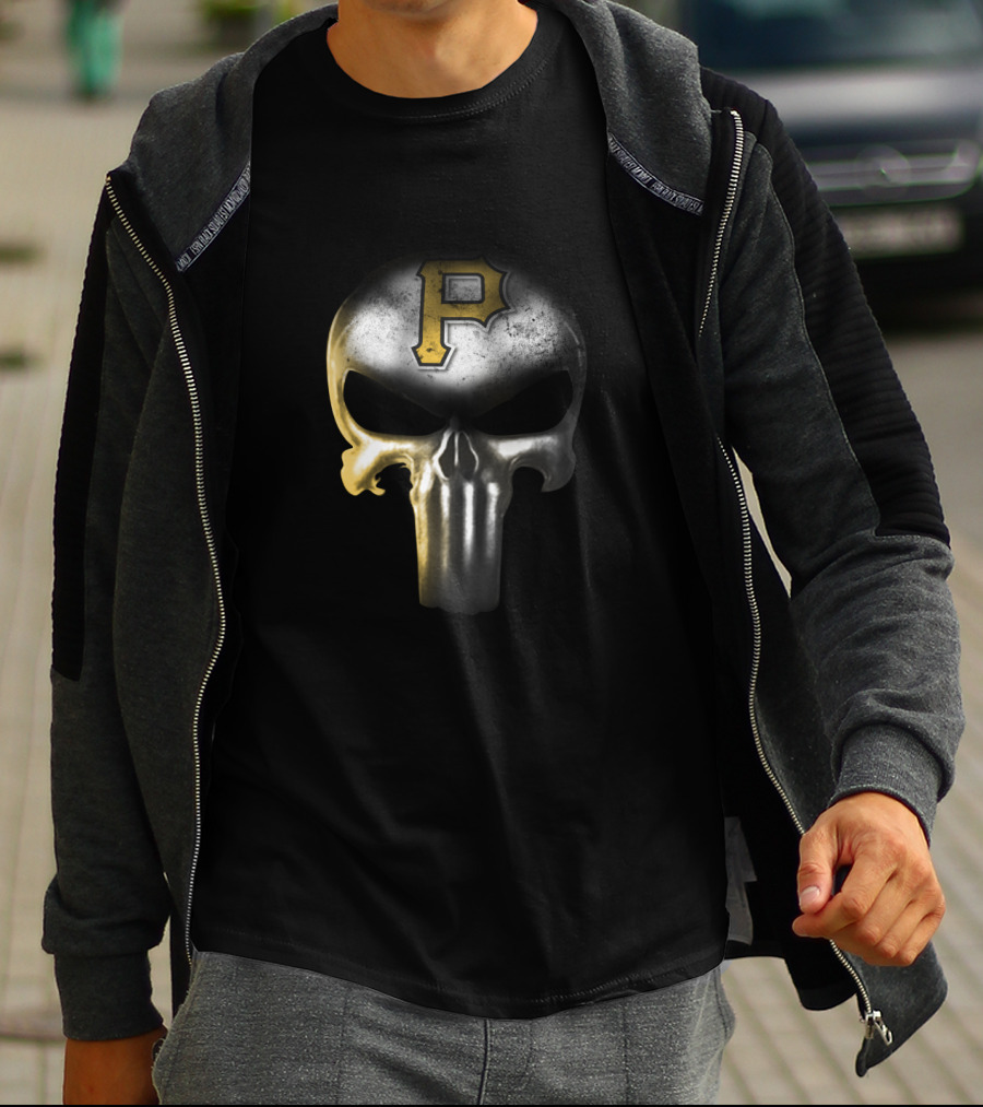 Pittsburgh Pirates Punisher Skull Fan T-Shirt