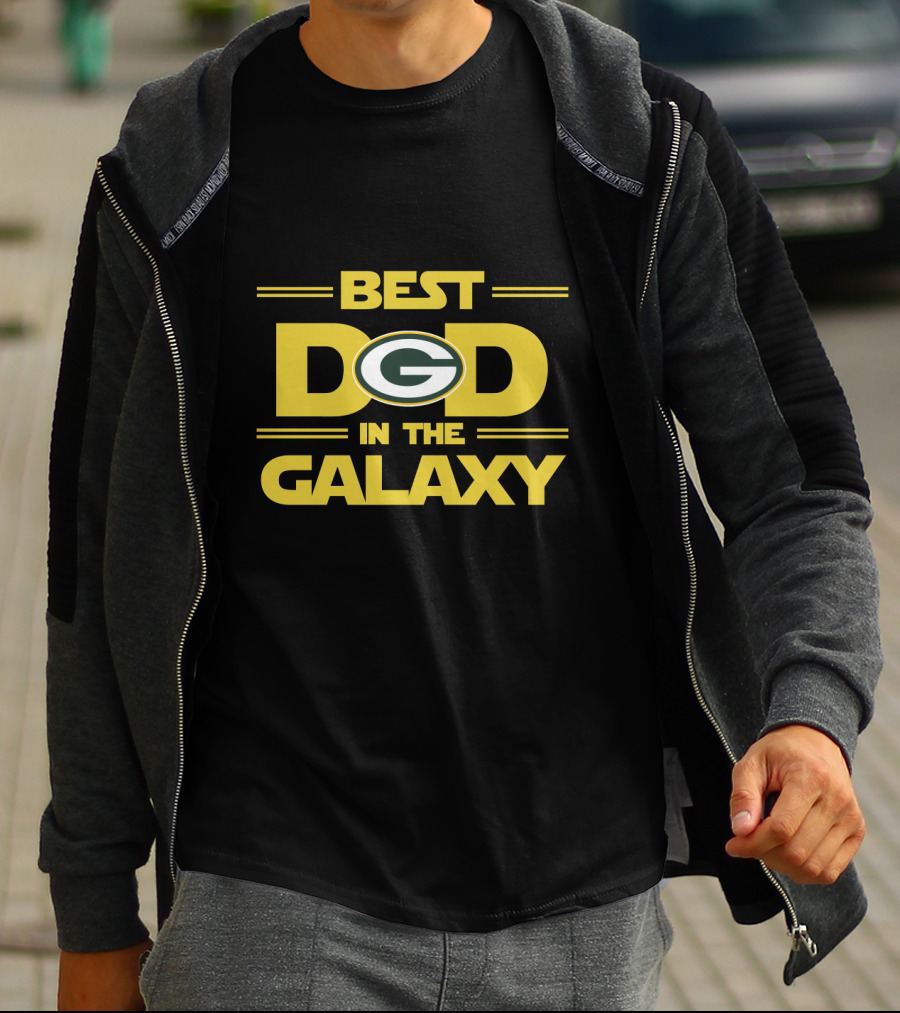 Best Green-Bay-Packers Dad In The Galaxy T-Shirt