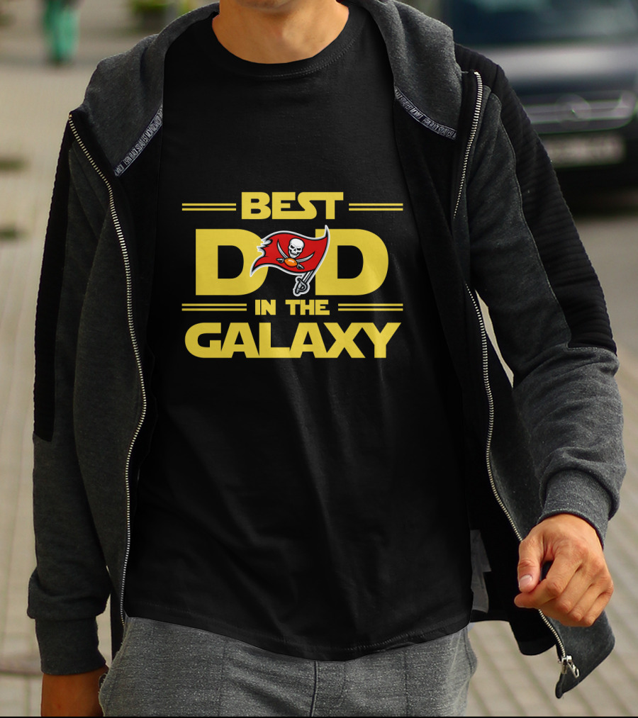 Best Dad In The Galaxy Tampa Bay Buccaneers T-Shirt