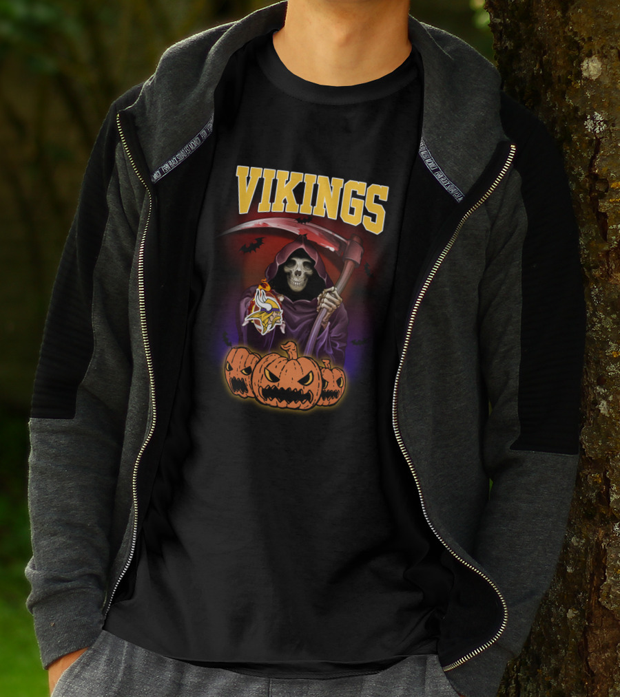 Vikings Halloween Grim Reaper With Scythe And Pumpkins Minnesota T-Shirt