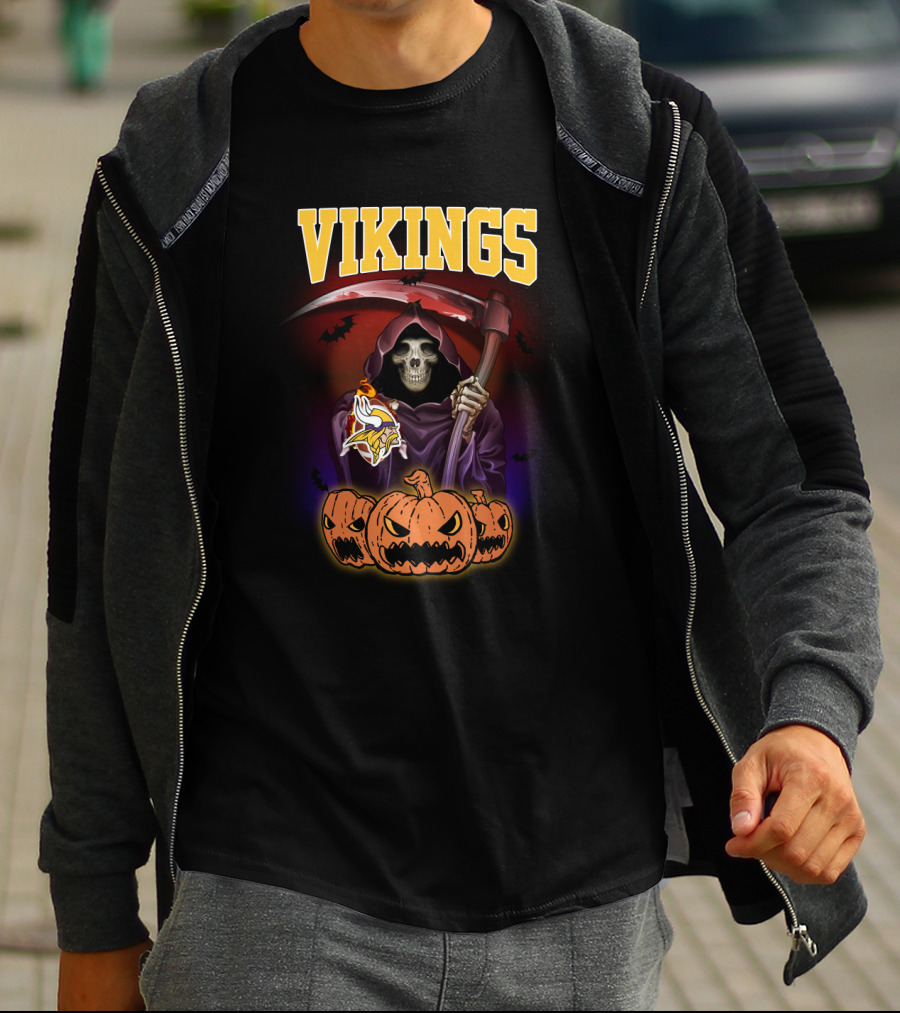 Vikings Halloween Grim Reaper With Scythe And Pumpkins Minnesota T-Shirt