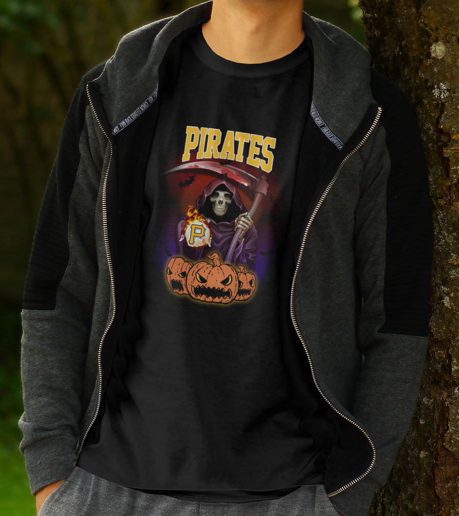 Pittsburgh Pirates Reaper With Scythe And Flaming Baseball Surrounded By Pumpkins Halloween T-Shirt