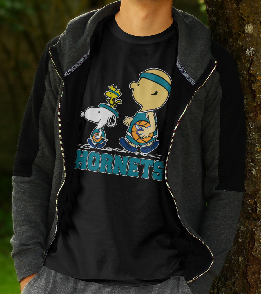 Snoopy Woodstock Basketball Hornets Fans T-Shirt