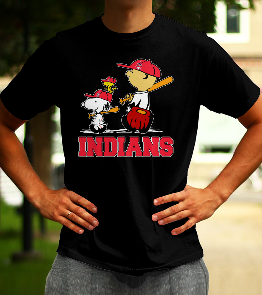 Snoopy Woodstock Cleveland Indians Baseball Fans T-Shirt