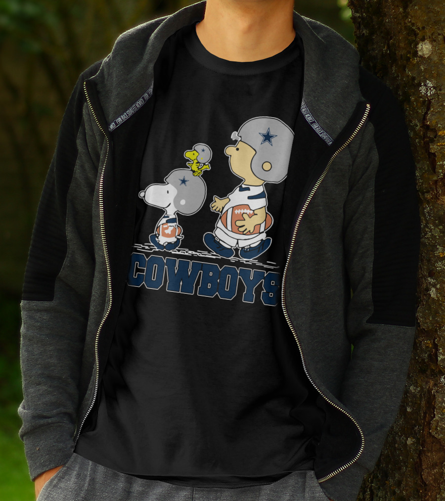 Snoopy Peanuts Dallas Cowboys Football Fans T-Shirt