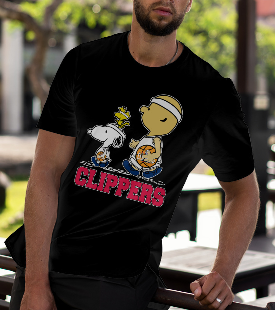 Snoopy And Woodstock Basketball With La Clippers Fans T-Shirt