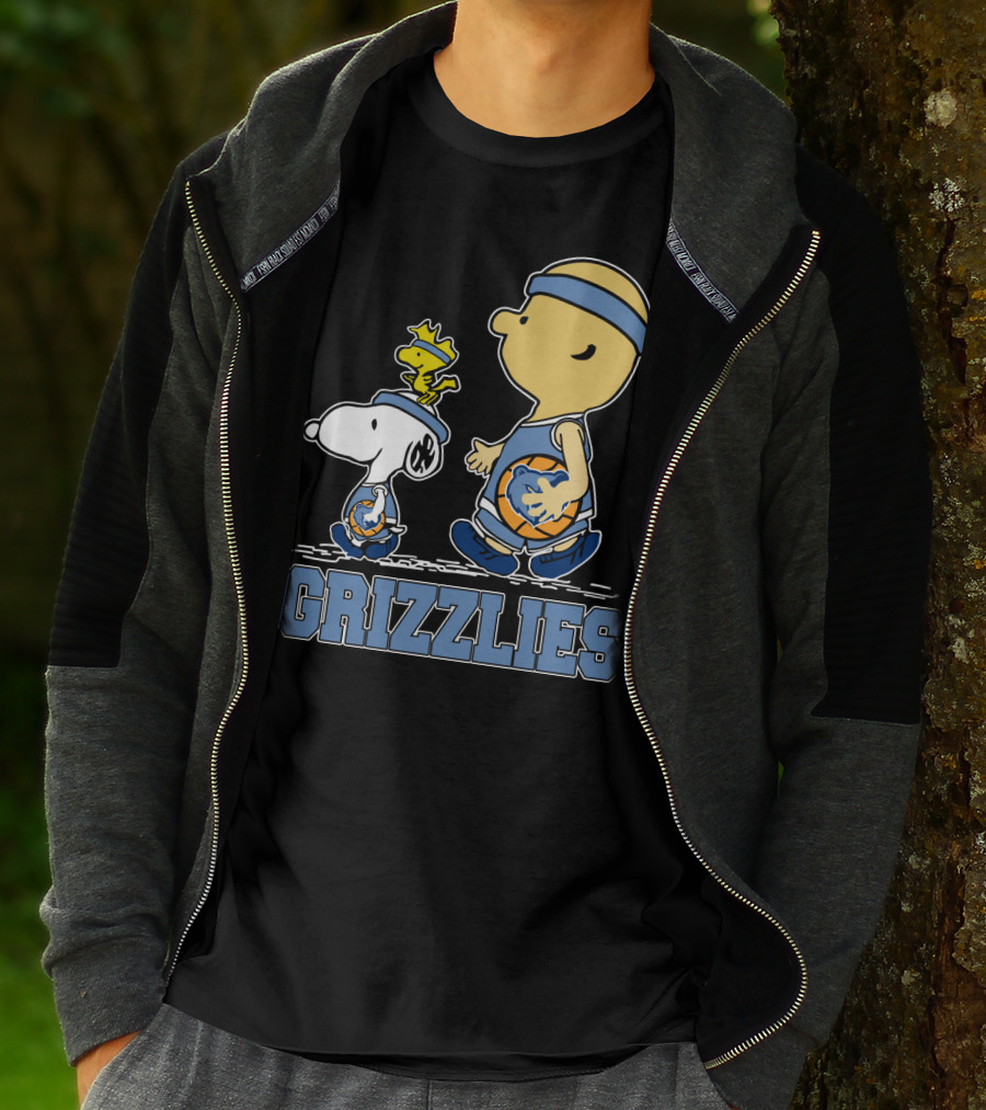 Snoopy Woodstock Charlie Brown Memphis Grizzlies Basketball Fans T-Shirt