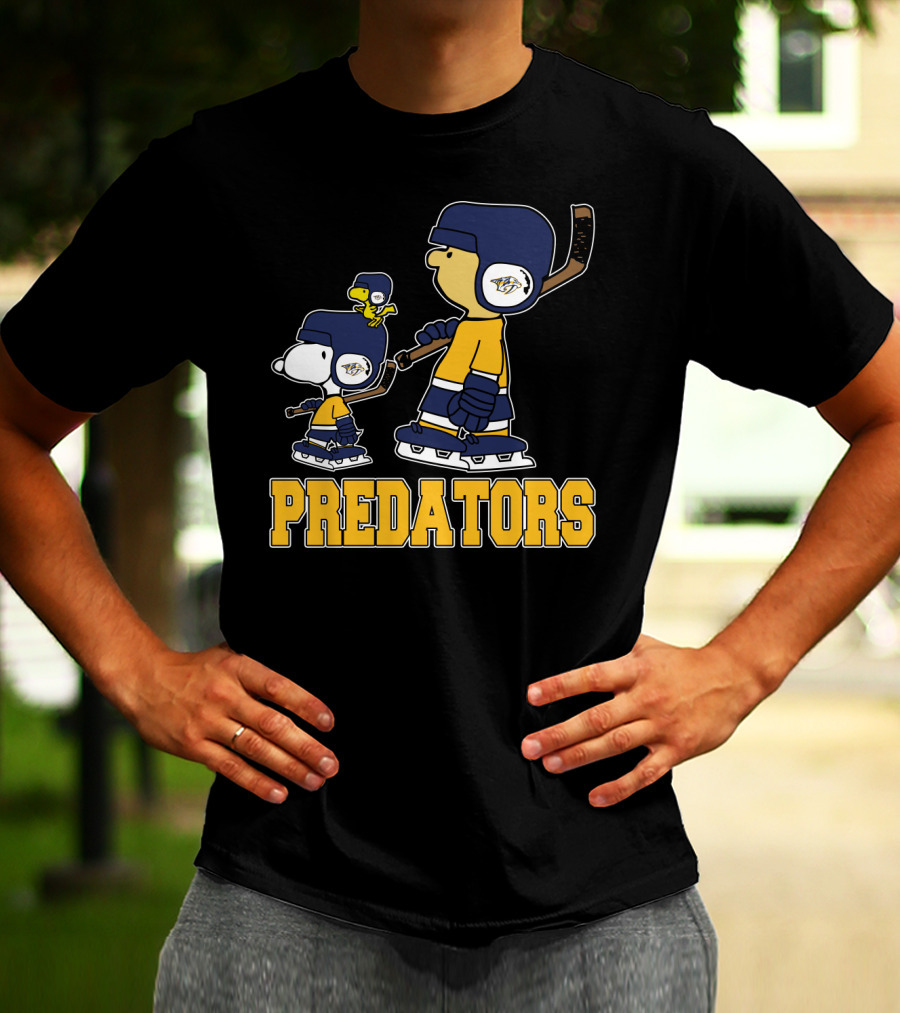 Snoopy And Woodstock Nashville Predators Ice Hockey Fans T-Shirt