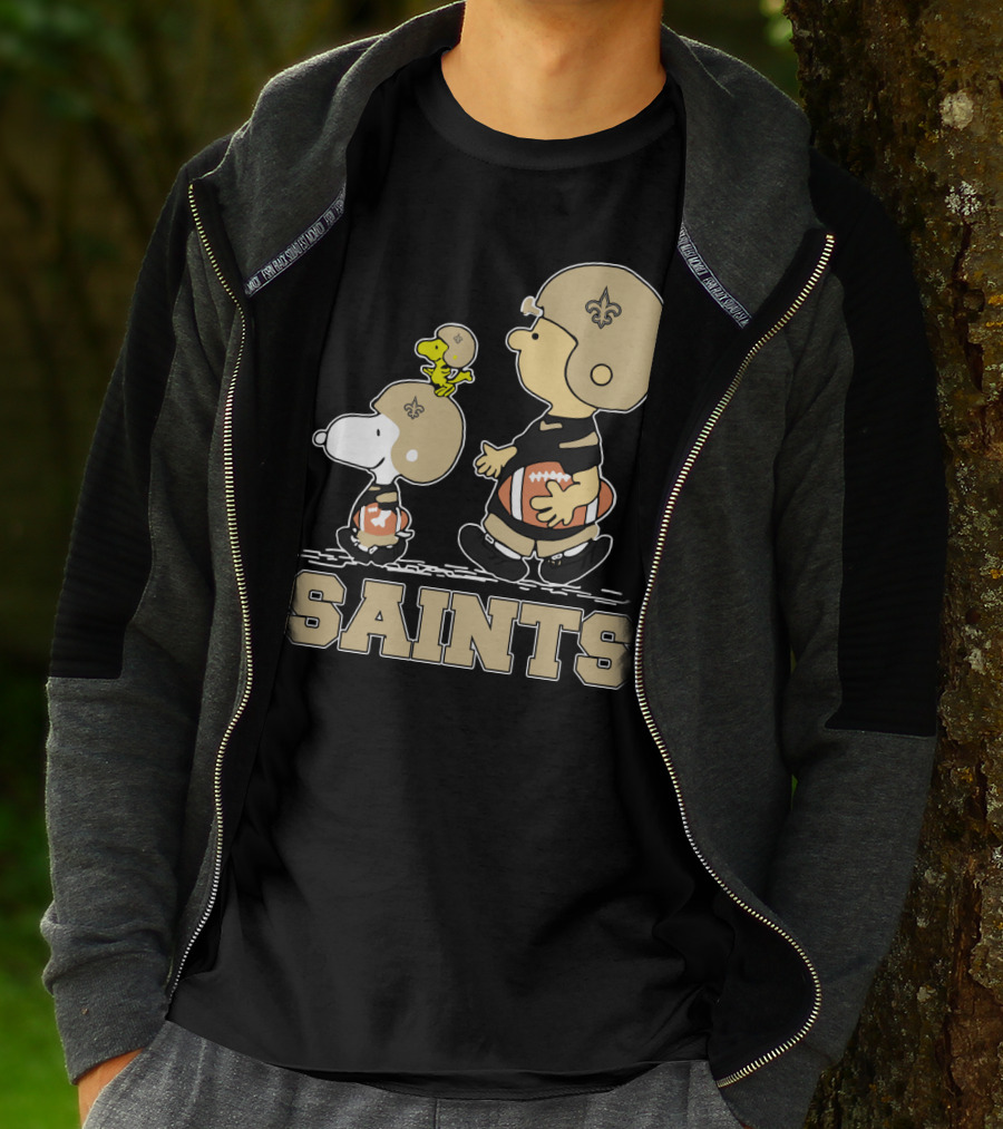 Snoopy Woodstock Charlie Brown New Orleans Saints Fans T-Shirt