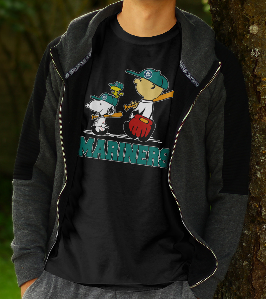 Snoopy Woodstock And Seattle Mariners Peanuts Baseball T-Shirt