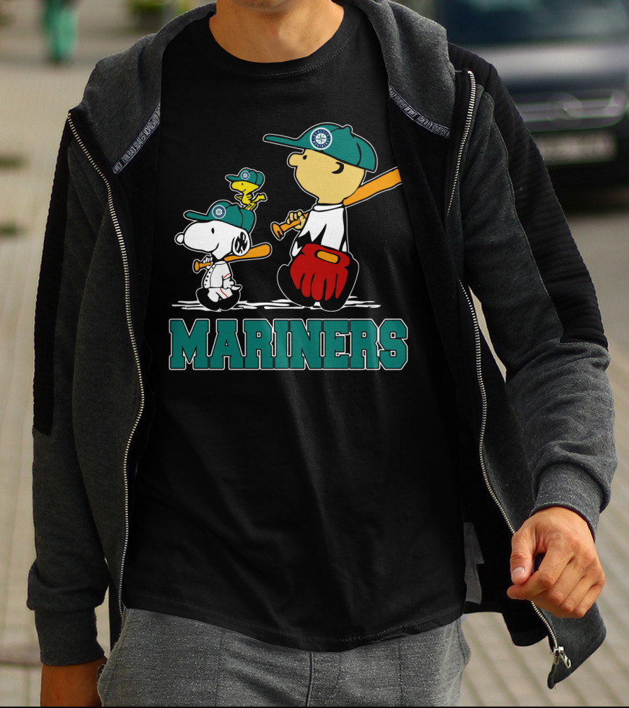 Snoopy Woodstock And Seattle Mariners Peanuts Baseball T-Shirt
