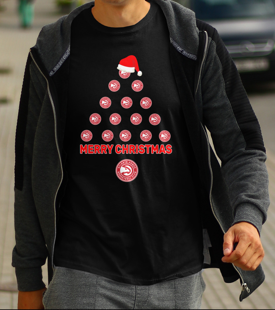 Atlanta Hawks Merry Christmas Tree With Santa Hat T-Shirt