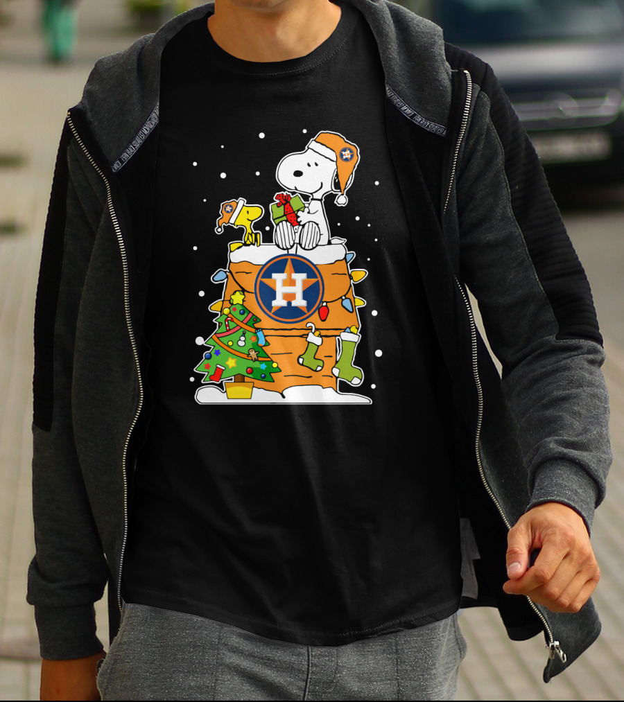 Houston Astros Snoopy Woodstock Christmas Tree Holiday Gift T-Shirt