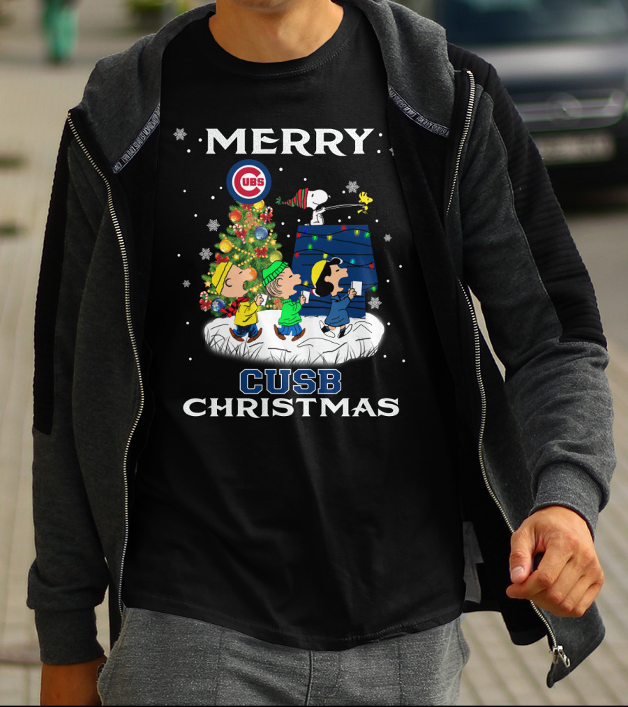 Merry Cubs Christmas Peanuts Characters And Snoopy Lights T-Shirt