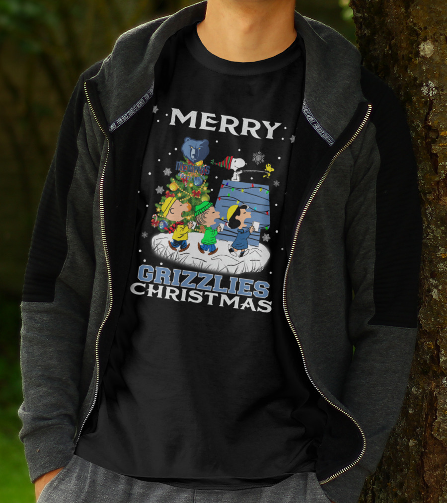 Merry Memphis Grizzlies Christmas Snoopy And Friends Holiday Scene T-Shirt