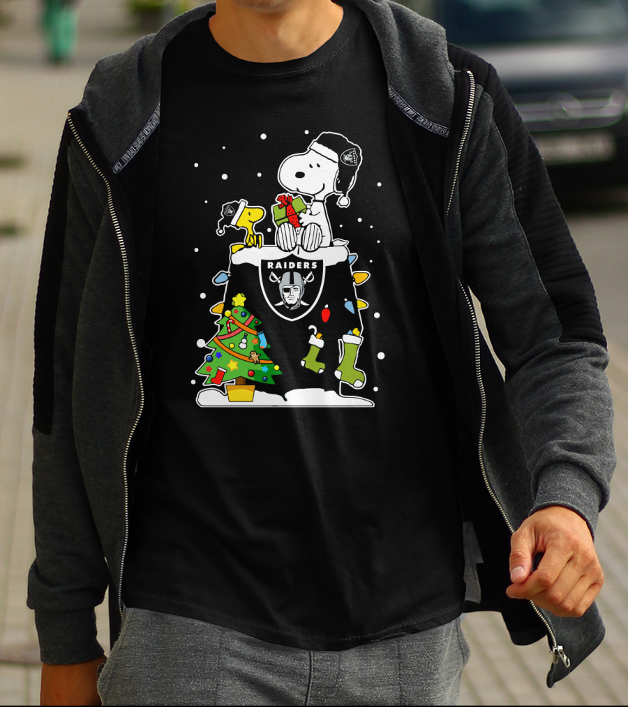 Raiders Snoopy With Christmas Tree And Woodstock T-Shirt