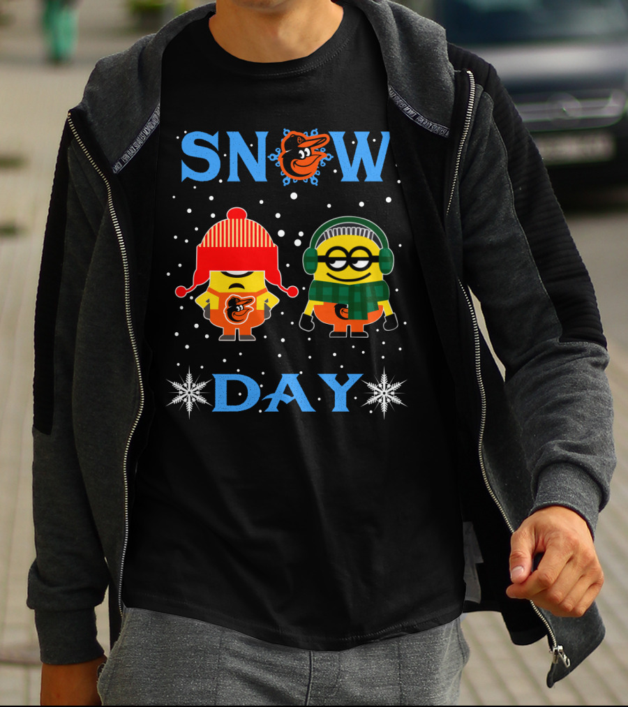 Snow Day Baltimore Orioles Minions T-Shirt