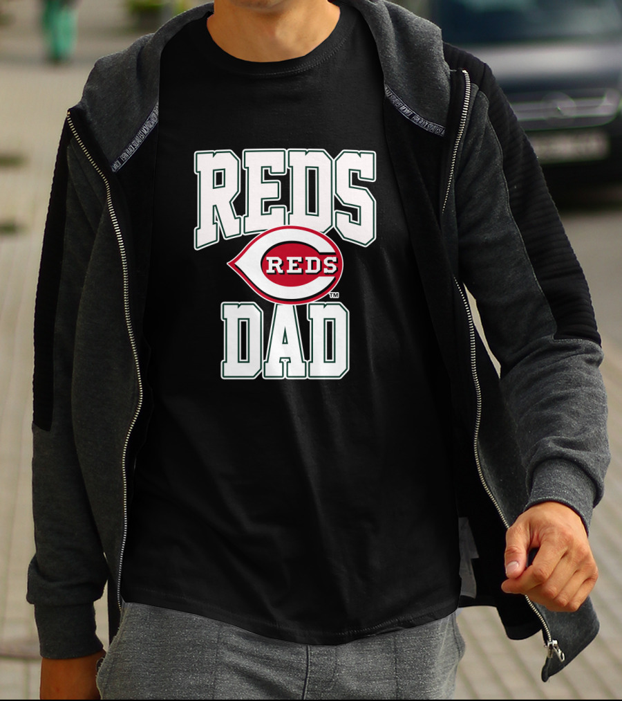 Cincinnati Reds Dad Classic Team Reds T-Shirt