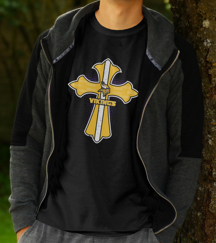 Vikings Cross For Jesus And Minnesota Fans T-Shirt